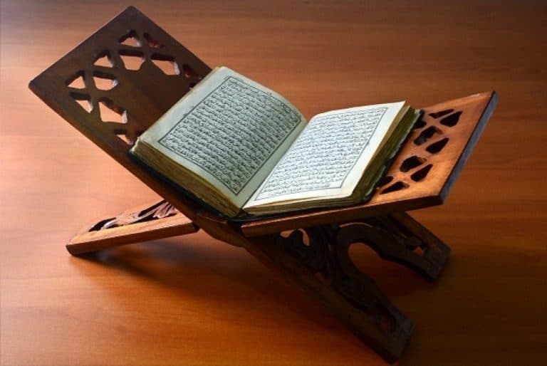 reasons-why-we-should-read-the-holy-quran-islamic-articles